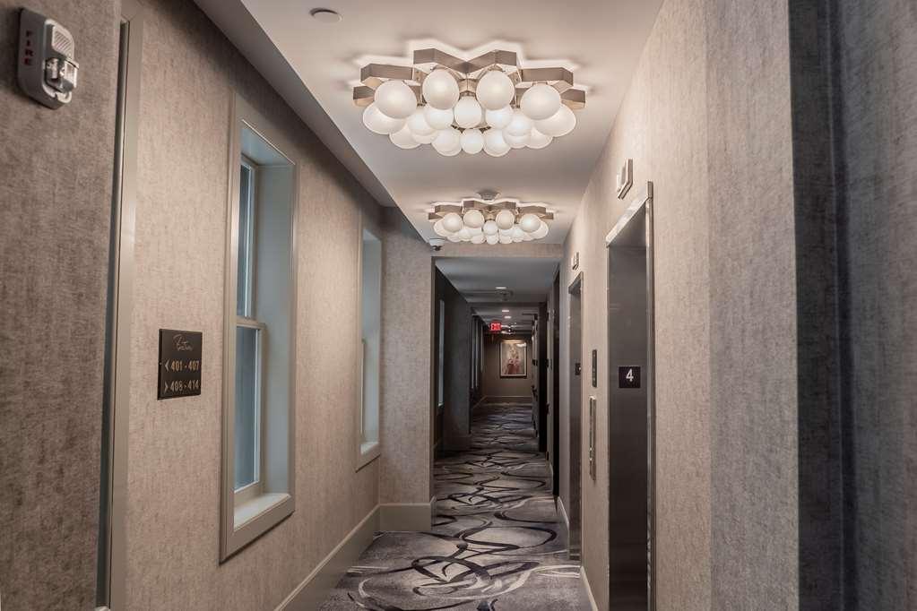 The Beatrice Hotel Providence Room photo